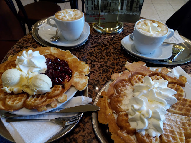 Opinii despre Eiscafe Venezia în Ennepetal - Gastronomie und Hotellerie
