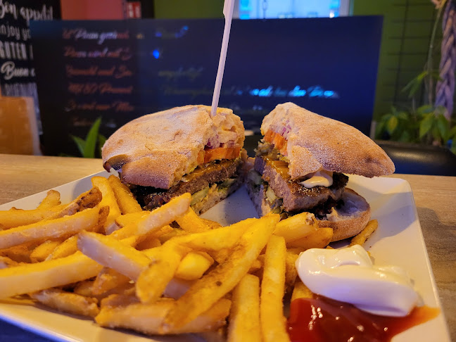 Opinii despre La Pinseria Ludwigsburg (BSS Hotel & Pension GmbH) în Ludwigsburg - Gastronomie und Hotellerie