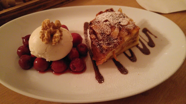 Comentarii opinii despre Krone Alt-Hoheneck - Das Gasthaus mit Festsaal am Neckar