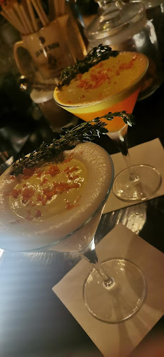 Opinii despre Frank's Bar în Dresden - Gastronomie und Hotellerie