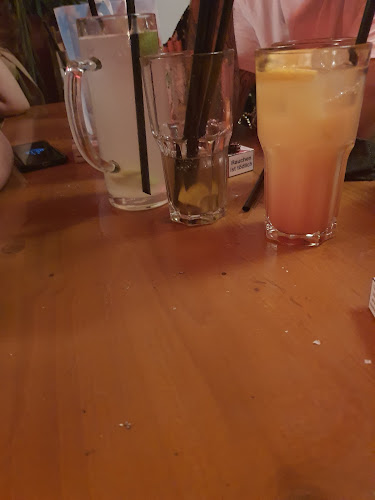 Deck5 Rooftop-Strandbar - Gastronomie und Hotellerie