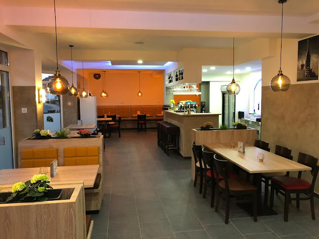 Pinocchio Pizzeria - Gastronomie und Hotellerie