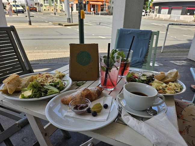Opinii despre Café LIVRES în Essen - Gastronomie und Hotellerie