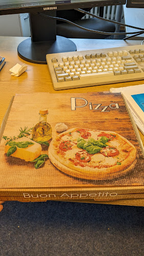 Comentarii opinii despre Pont Pascha