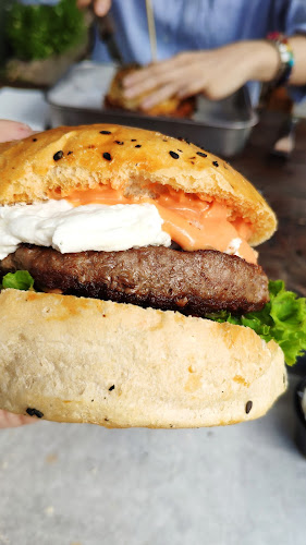 Willy's Bar - Gastronomie und Hotellerie