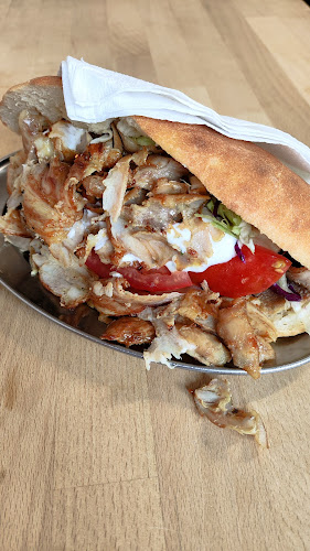 Opinii despre KERASUS FOOD 1 în Kempten (Allgäu) - Gastronomie und Hotellerie