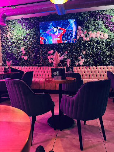 Opinii despre Dayi’s Lounge în Freiburg im Breisgau - Gastronomie und Hotellerie