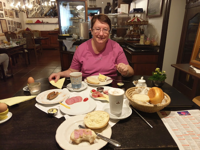 Comentarii opinii despre Café-Antik Castrop-Rauxel