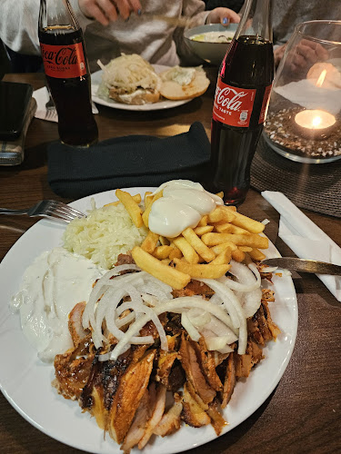 Opinii despre Bei Niko und Dina în Schloß Holte-Stukenbrock - Gastronomie und Hotellerie