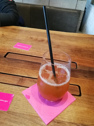 Opinii despre Burgerlich în Hamburg - Gastronomie und Hotellerie