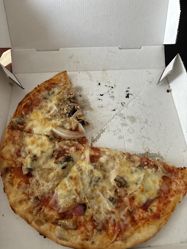 Opinii despre Gilchinger Pizzaservice în Gilching - Gastronomie und Hotellerie