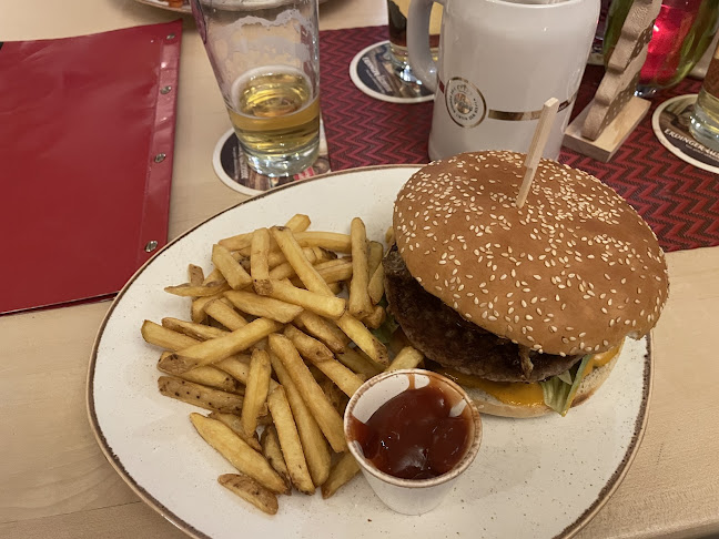 Opinii despre Brasserie Dostojewskij în Erding - Gastronomie und Hotellerie