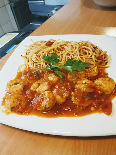 Opinii despre Pizzeria Da Pino Heimservice în Karlsruhe - Gastronomie und Hotellerie