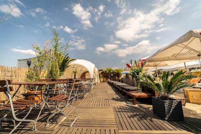 Deck5 Rooftop-Strandbar - Gastronomie und Hotellerie