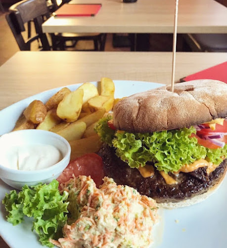 Opinii despre Savanna Restaurant Nürnberg în Nürnberg - Gastronomie und Hotellerie