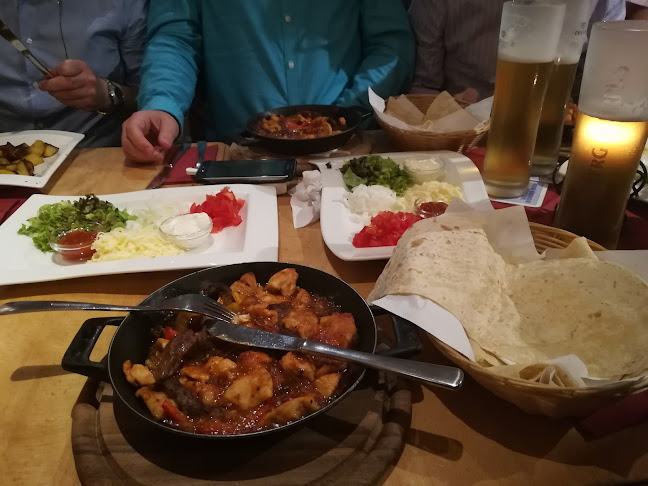 Comentarii opinii despre Hemingway's Homburg