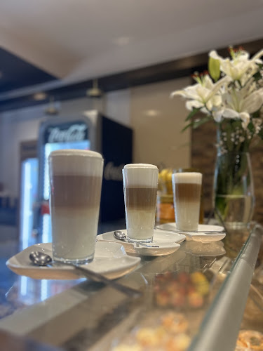 Comentarii opinii despre Ellys Bakery