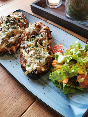 "Schnöggel" Café und Restaurant - Gastronomie und Hotellerie