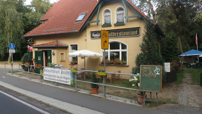Waldrestaurant Priedel Zum Turm - Trebbin