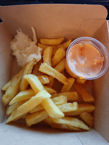 Opinii despre Burger Bee | Ottobrunn | Lieferservice | Essen bestellen în Ottobrunn - Gastronomie und Hotellerie