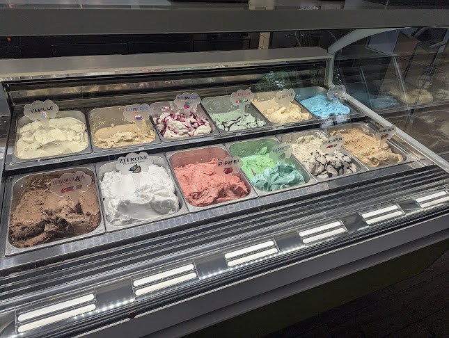 Eissalon Alpen-Eis - Berlin