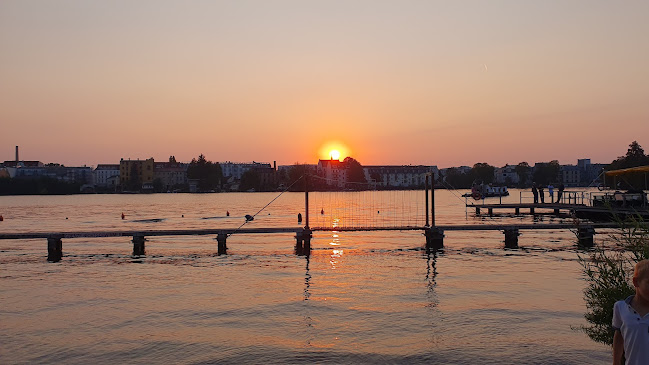 Opinii despre Restaurant Krokodil în Berlin - Gastronomie und Hotellerie