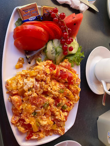 Comentarii opinii despre Café Mirella