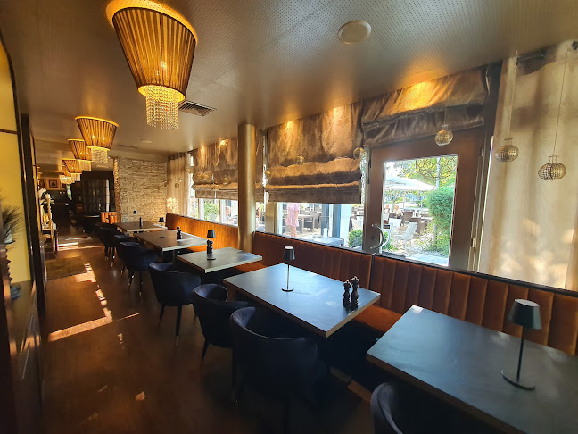 Opinii despre Ilios Restaurant în Grasbrunn - Gastronomie und Hotellerie