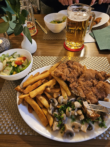 Opinii despre Gasthaus Alte Schule Salbke în Magdeburg - Gastronomie und Hotellerie