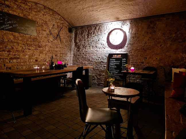 Opinii despre Eiskeller Weinbar în Düsseldorf - Gastronomie und Hotellerie