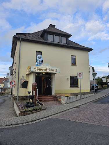 Bayrisches Restaurant Löwenstüberl - Gastronomie und Hotellerie