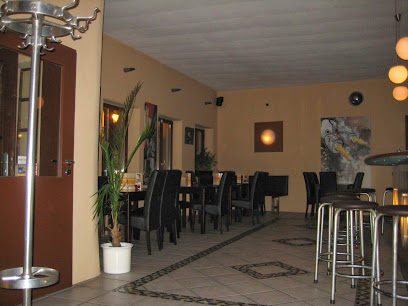 Cafe Cocktailbar Restaurant Le Coq