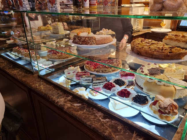 Kaffeehaus Goldene Waage - Gastronomie und Hotellerie