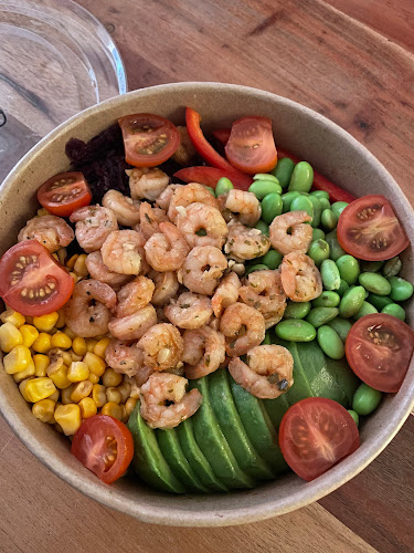 Let Me Bowl - Gastronomie und Hotellerie