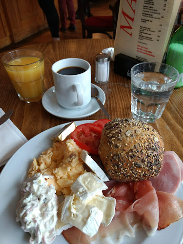 Comentarii opinii despre Café May