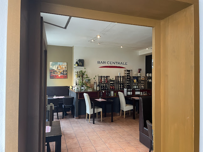 Trattoria Pizzeria Centrale - Gastronomie und Hotellerie