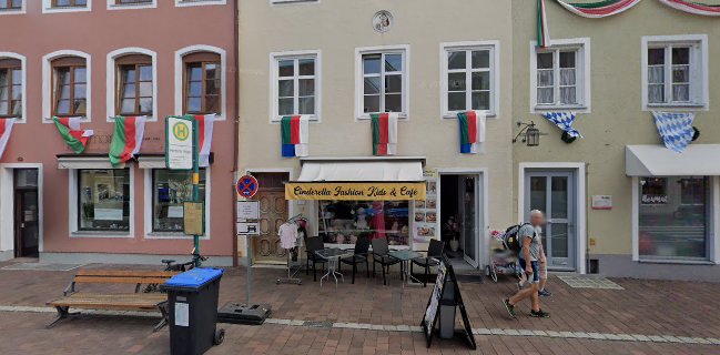 Cinderella‘s Café Bubbletea & Bubblewaffle