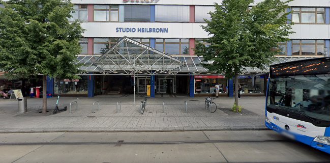 Broadway Cocktail- & Shishabar