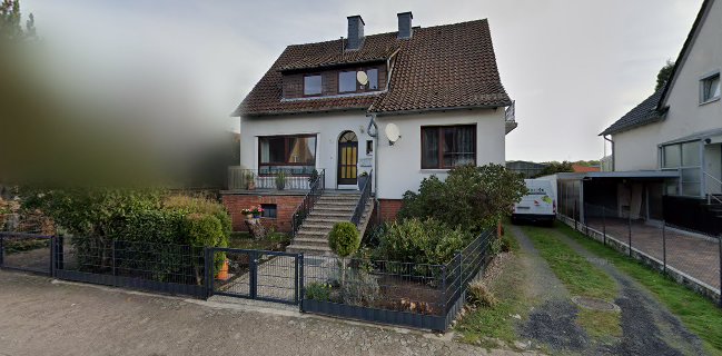 Surprise Cocktail · Barista · Funfood